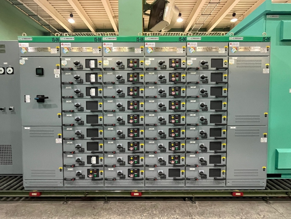 ​低壓閉鎖型配電盤